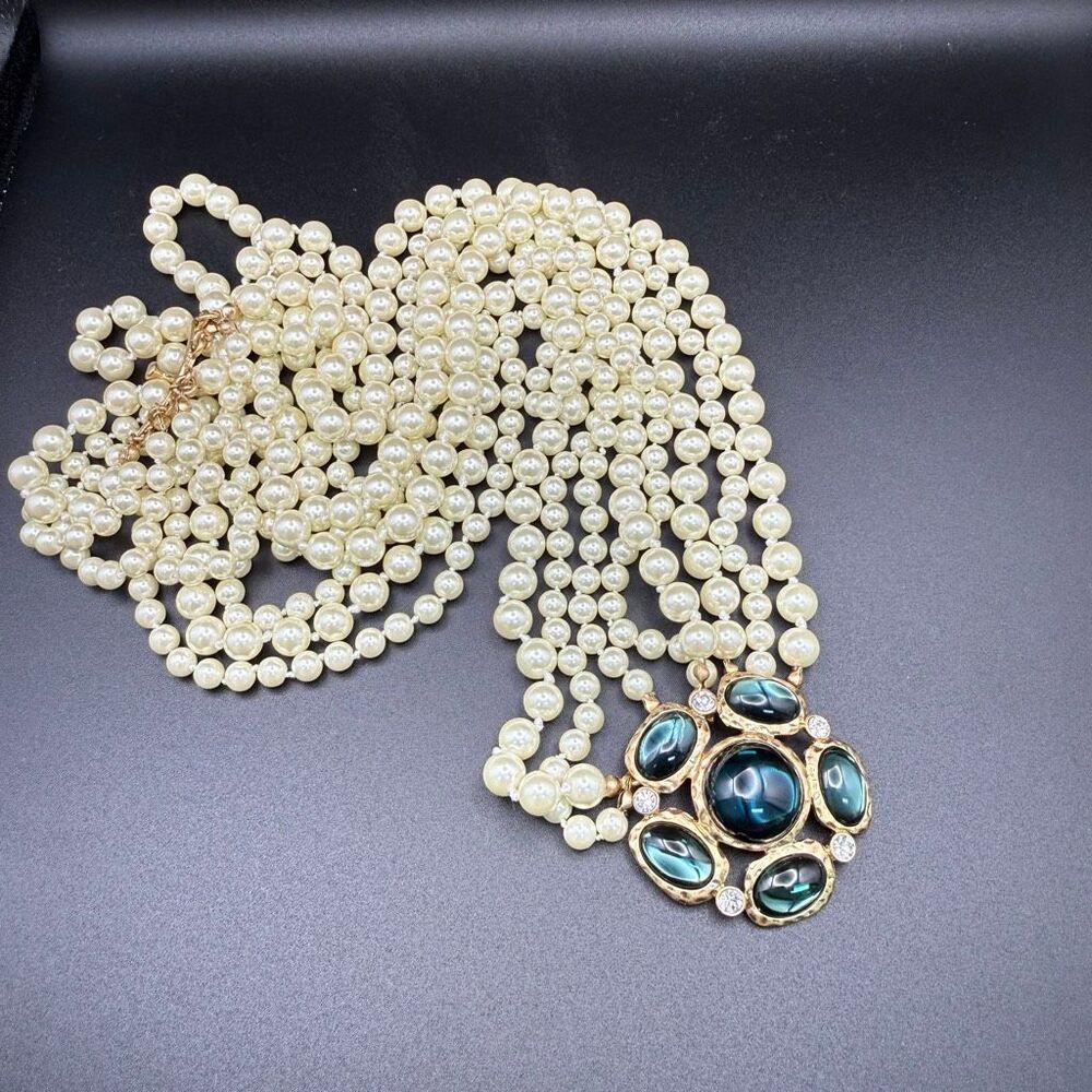 Kenneth Jay Lane Vintage Multi-Strand Pearl Necklace teal Green Cabochon New